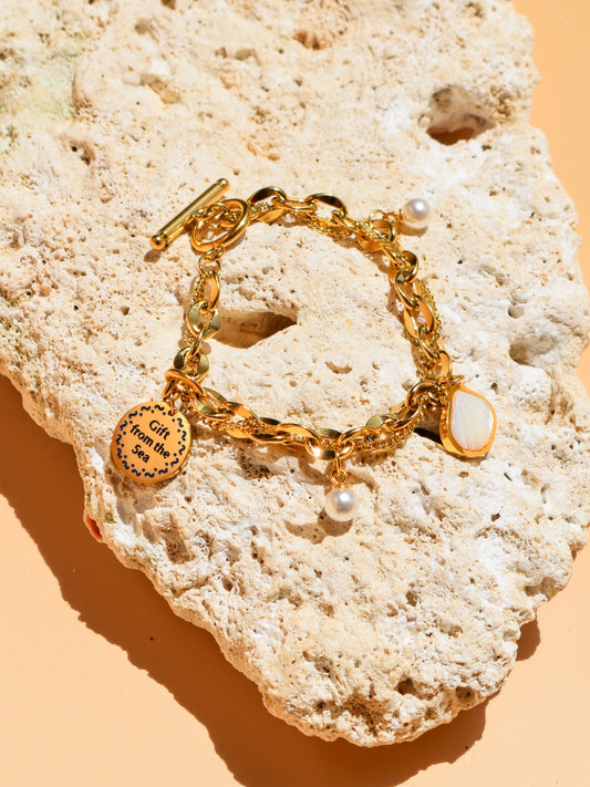 Shell charm bracelet