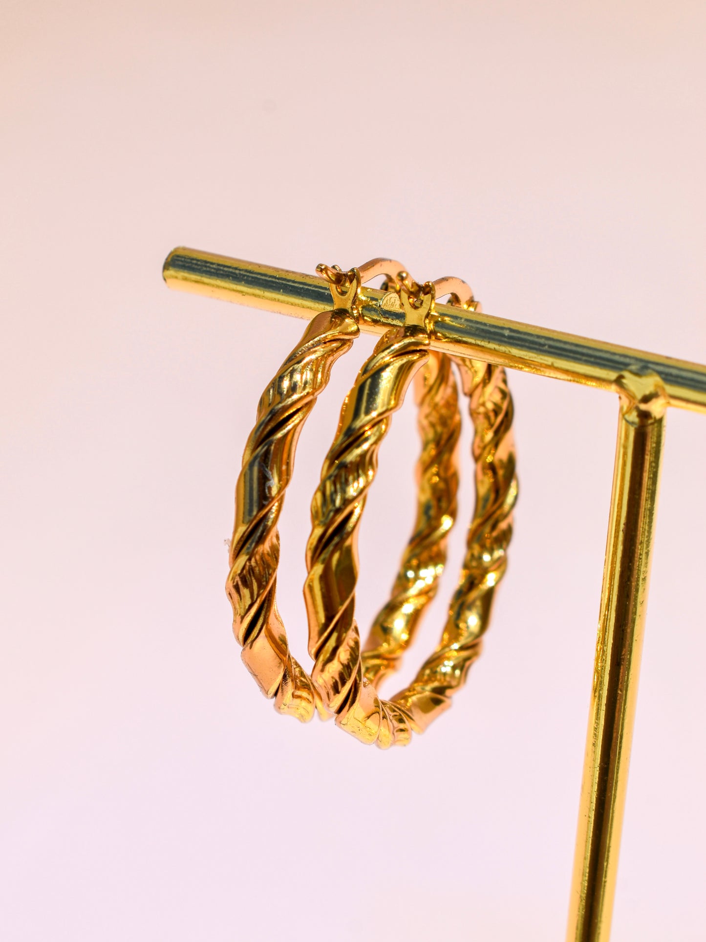 Twisted hoop earrings