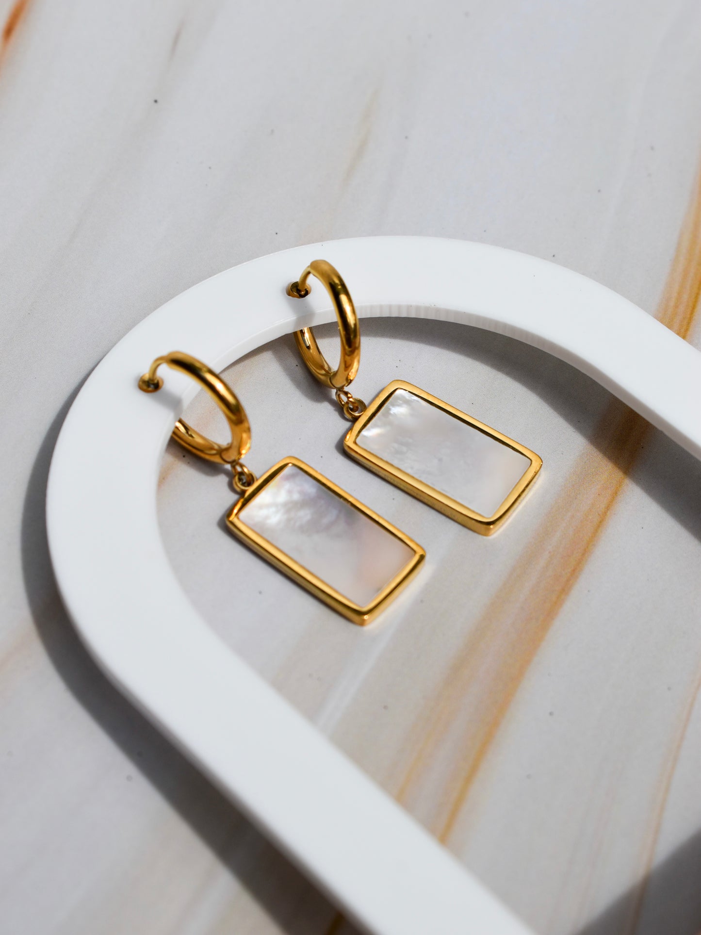 Opulent pearl earrings