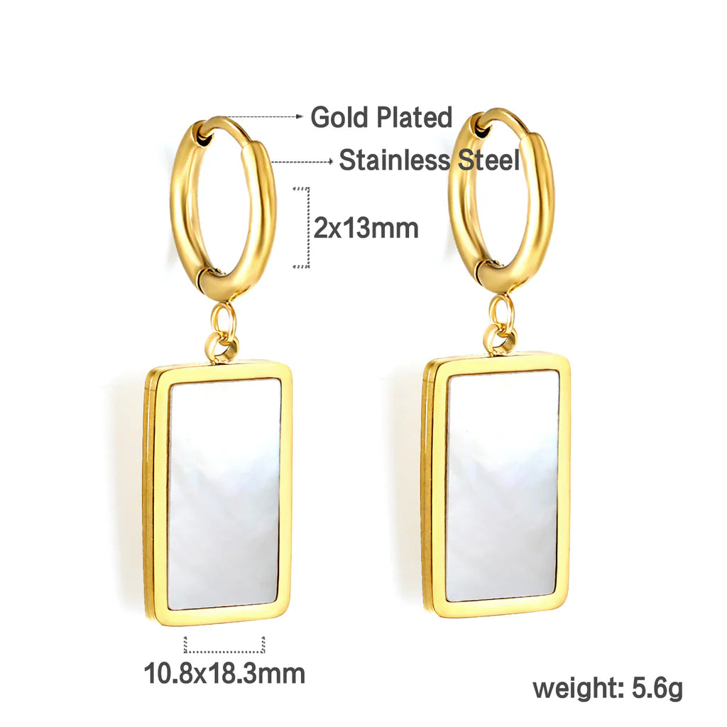 Opulent pearl earrings