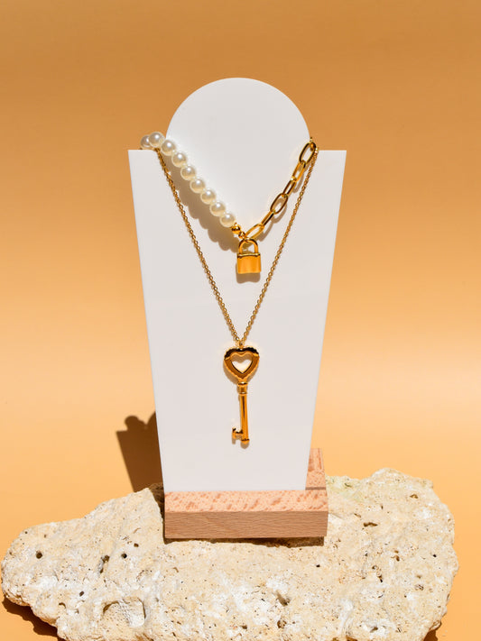 Key & locket pearl layered necklace