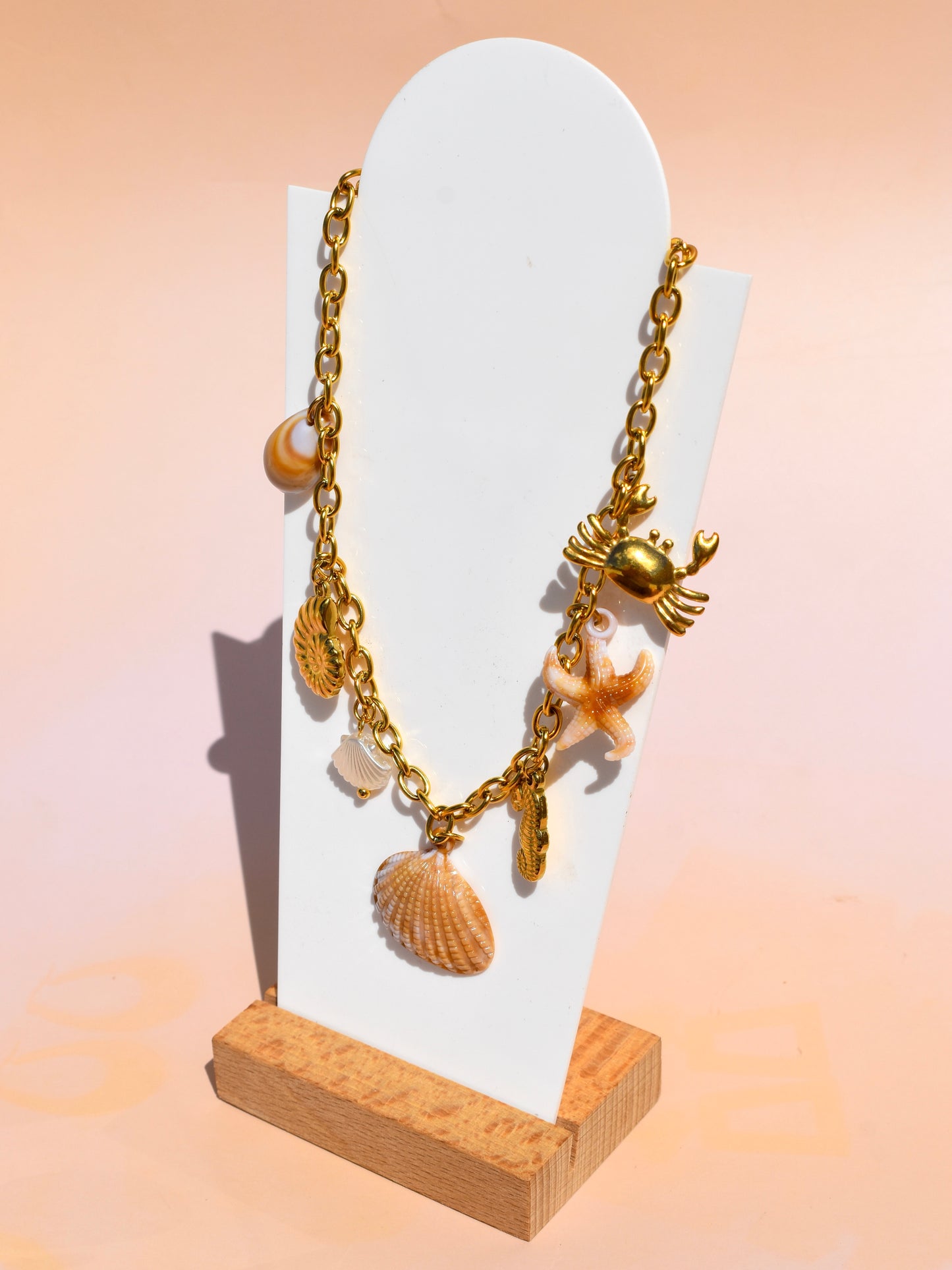 Shell charm necklace